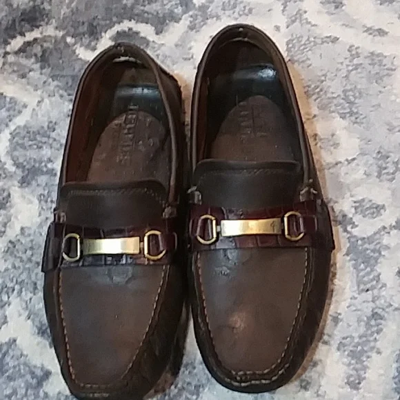 Men's Shoes - Picture 3 of 9